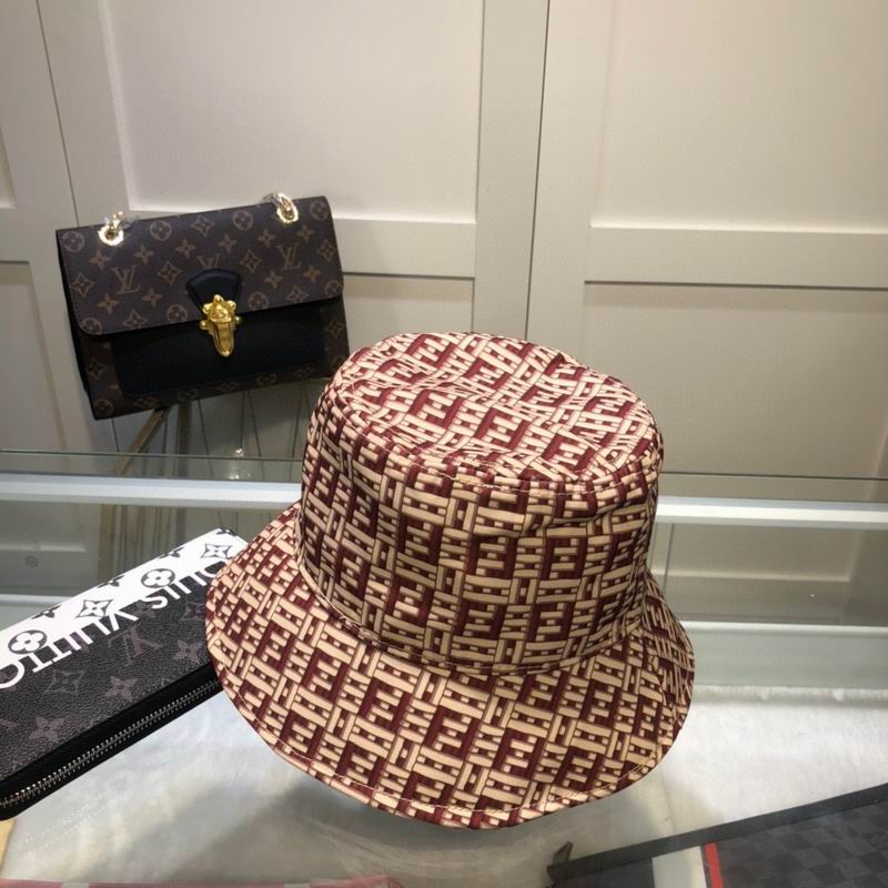 Fendi hat hm (2)